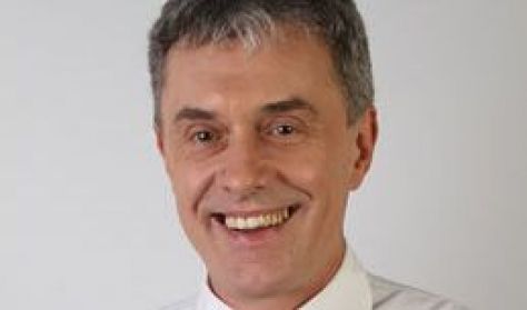 ALEKSANDAR ALAČ ALEKSANDAR ALAČ