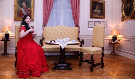 Čajanka sa kraljicom Natalijom Čajanka sa kraljicom Natalijom